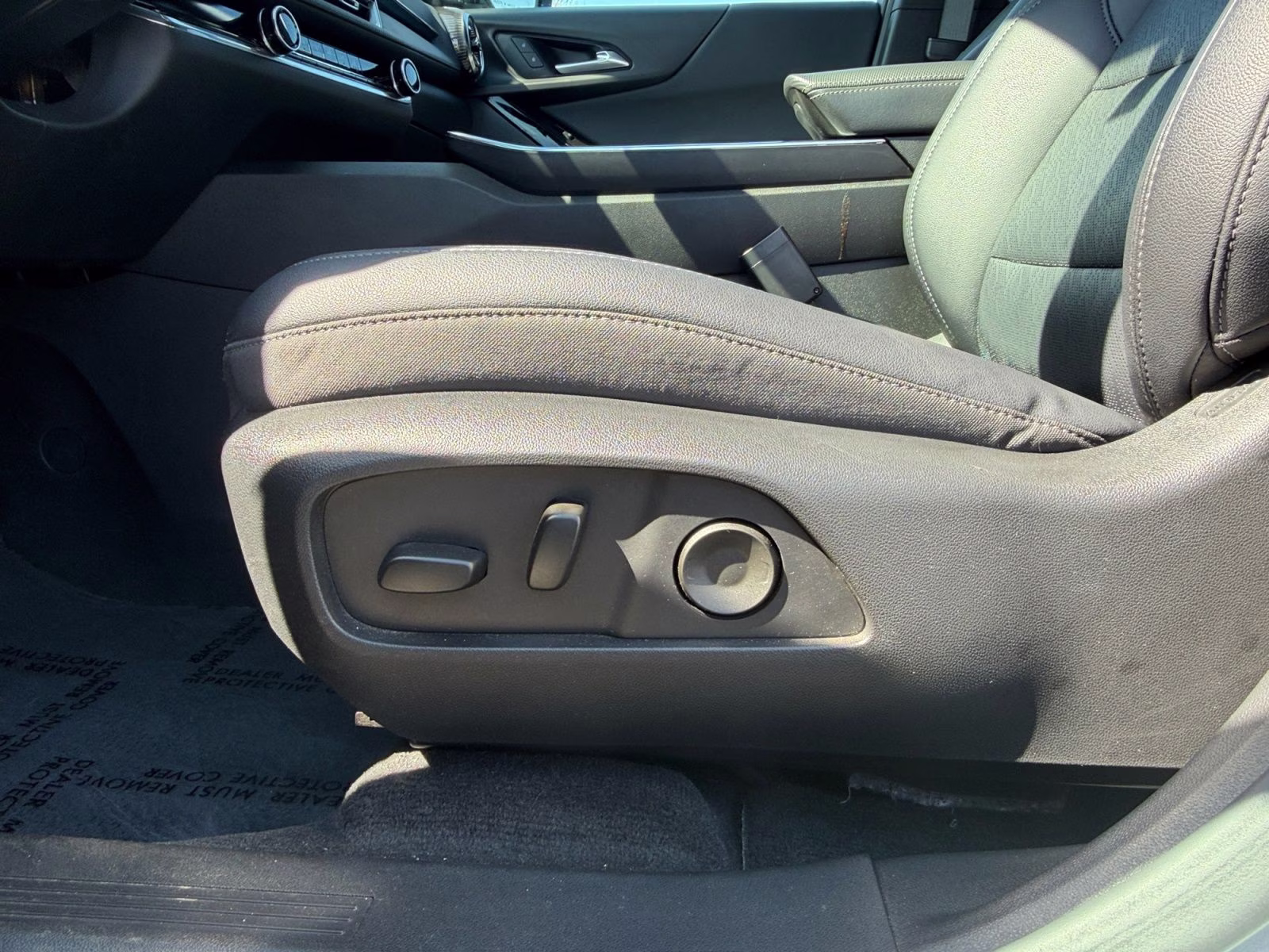 2025 Sterling Gray Metallic Chevrolet Equinox LT AWD SUV