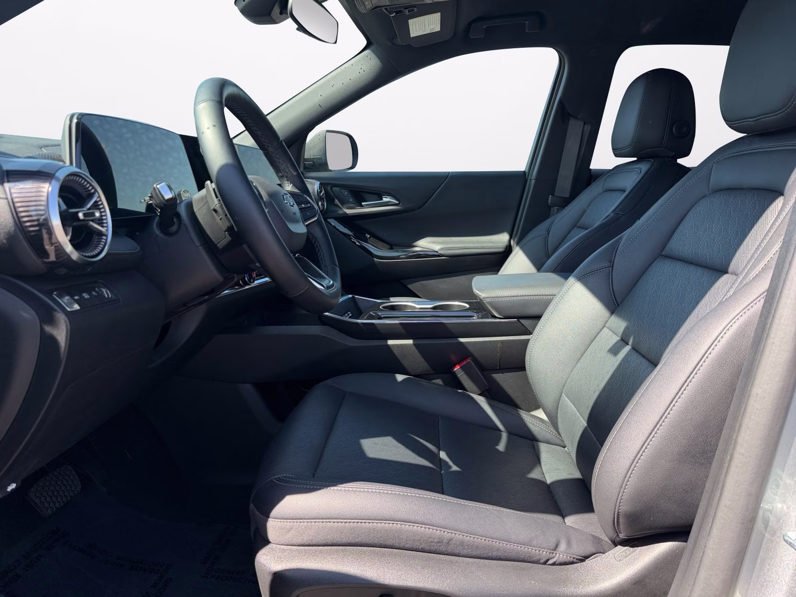 2025 Sterling Gray Metallic Chevrolet Equinox LT AWD SUV