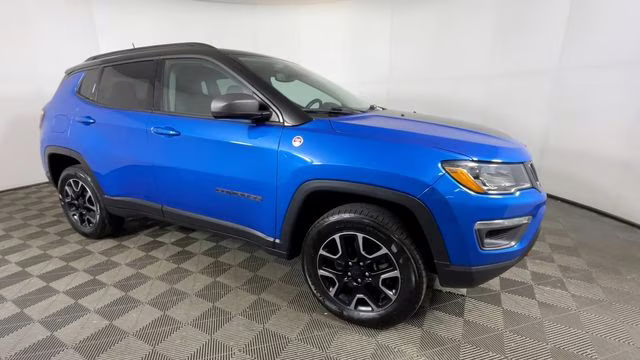 2019 Laser Blue Pearlcoat Jeep Compass Trailhawk 4X4 SUV