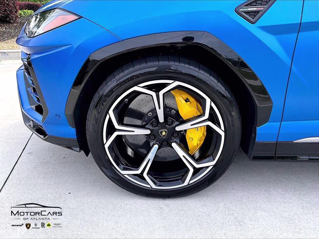 2020 Blu Eleos Metallic Lamborghini Urus AWD SUV