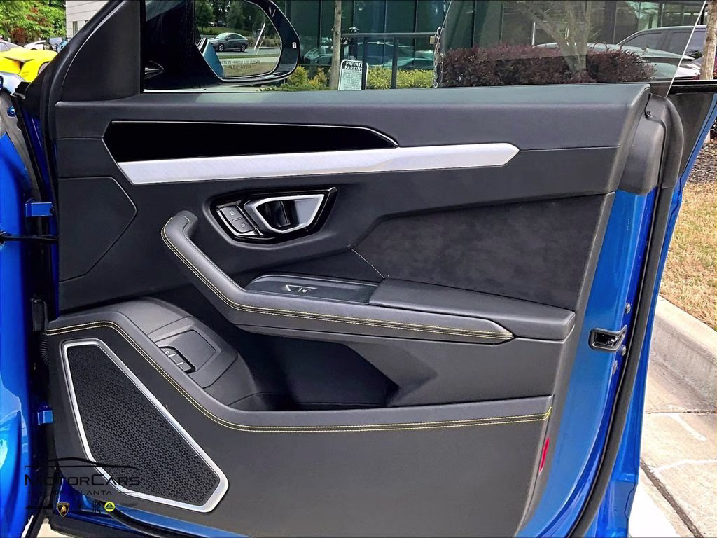 2020 Blu Eleos Metallic Lamborghini Urus AWD SUV