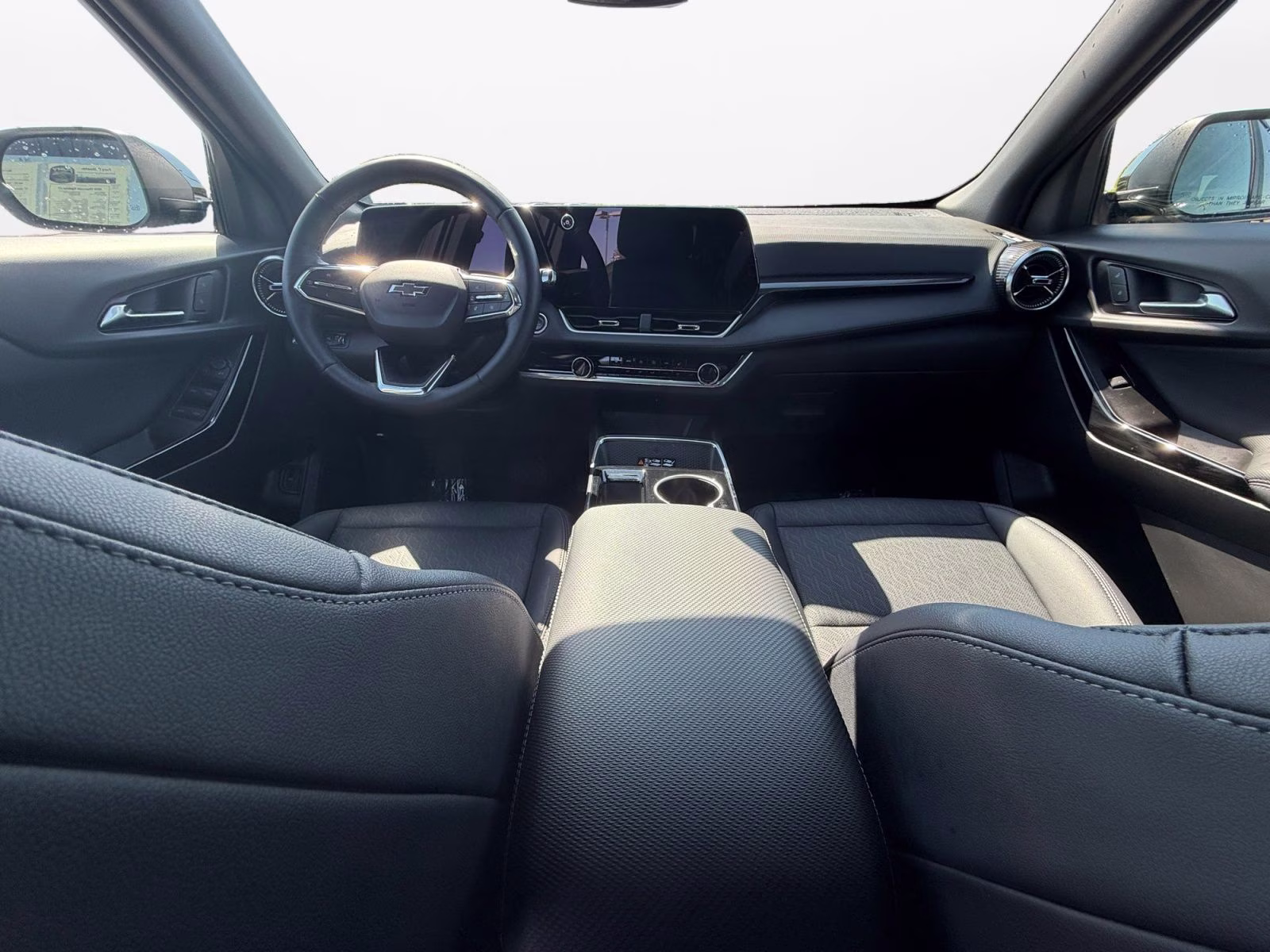 2025 Sterling Gray Metallic Chevrolet Equinox LT AWD SUV