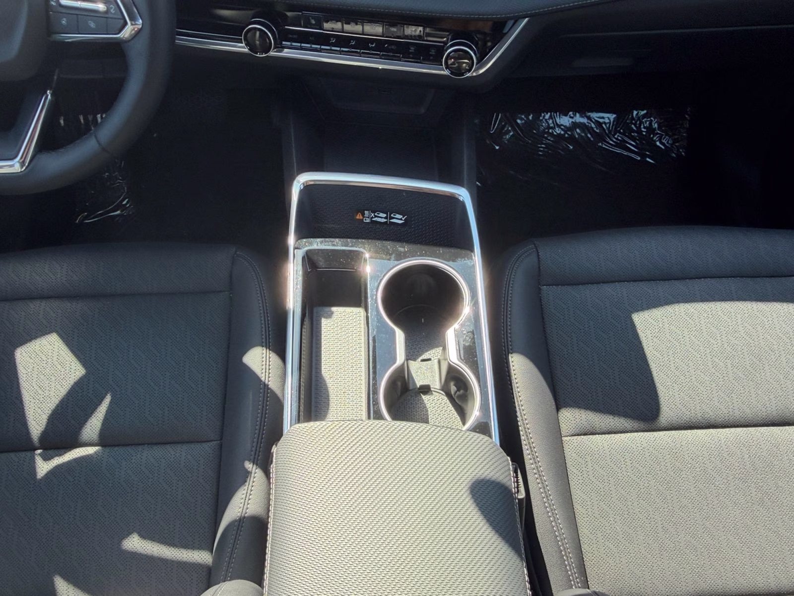 2025 Sterling Gray Metallic Chevrolet Equinox LT AWD SUV