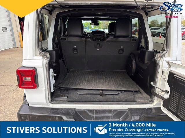 2021 Bright White Clearcoat Jeep Wrangler Unlimited Sahara Altitude 4X4 SUV