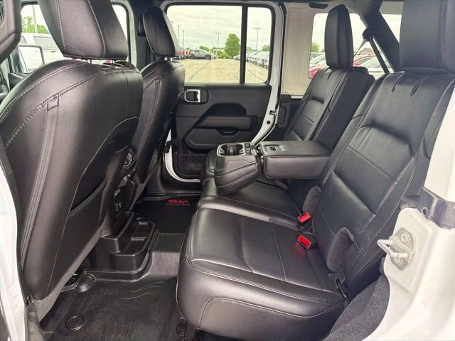 2021 Bright White Clearcoat Jeep Wrangler Unlimited Sahara Altitude 4X4 SUV
