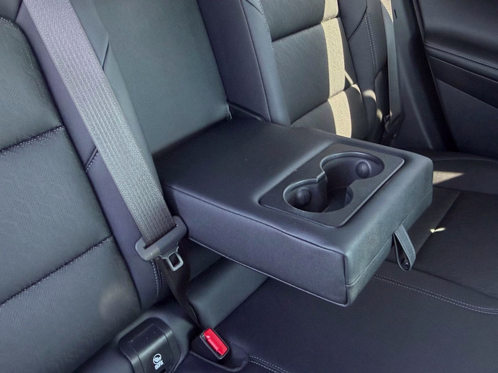 2025 Sterling Gray Metallic Chevrolet Equinox LT AWD SUV