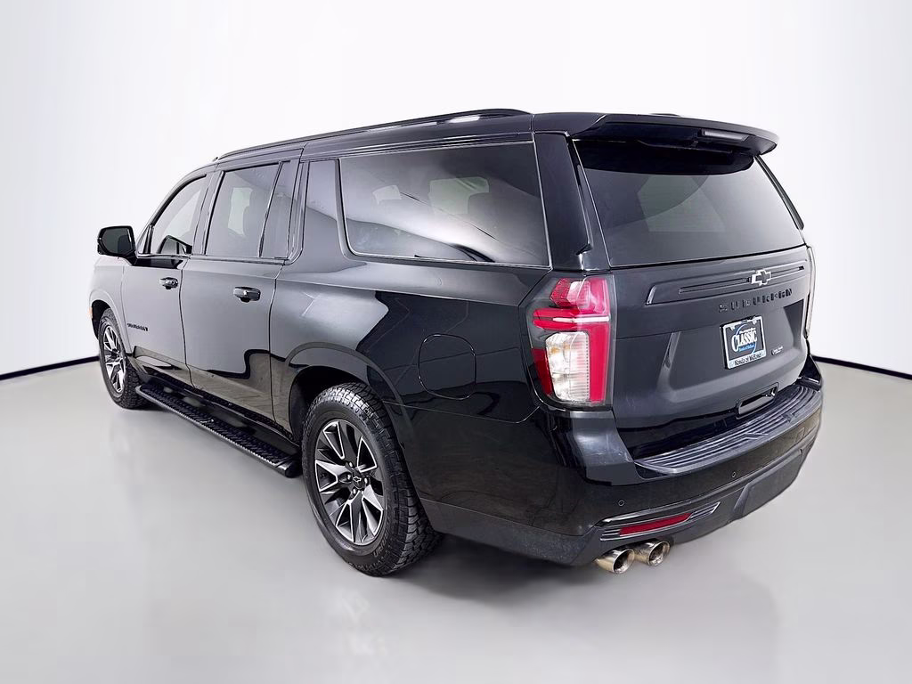 2023 Black Chevrolet Suburban Z71 4X4 SUV