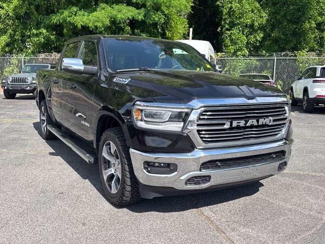 2023 Diamond Black Crystal Pearlcoat Ram 1500 Laramie 4X4 Truck