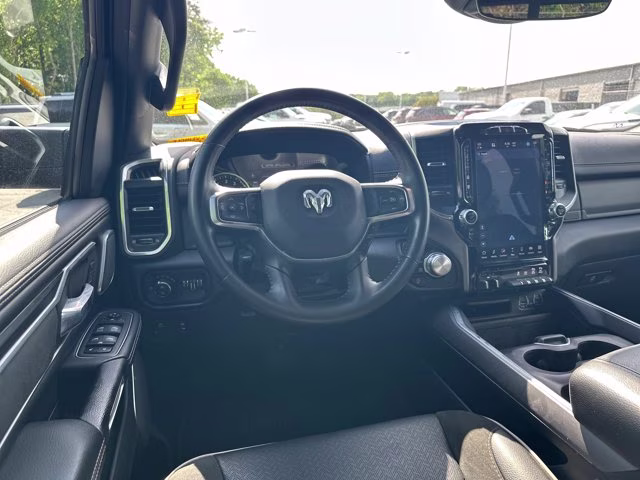 2023 Diamond Black Crystal Pearlcoat Ram 1500 Laramie 4X4 Truck