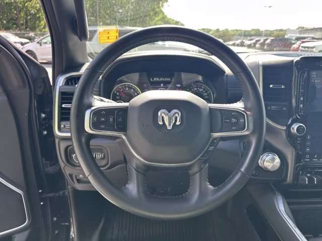 2023 Diamond Black Crystal Pearlcoat Ram 1500 Laramie 4X4 Truck