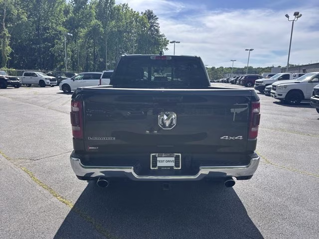 2023 Diamond Black Crystal Pearlcoat Ram 1500 Laramie 4X4 Truck
