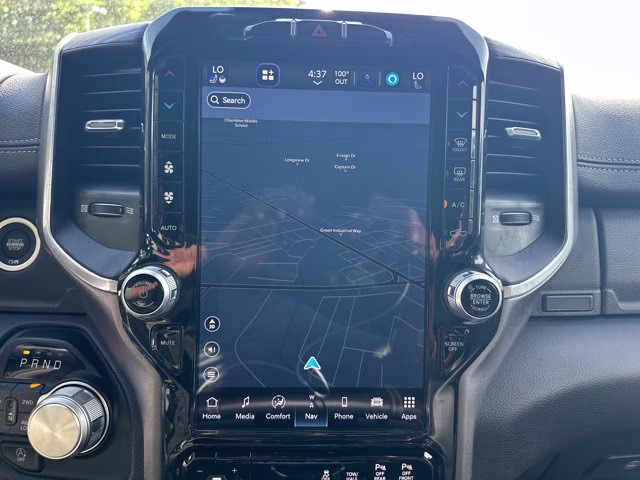 2023 Diamond Black Crystal Pearlcoat Ram 1500 Laramie 4X4 Truck