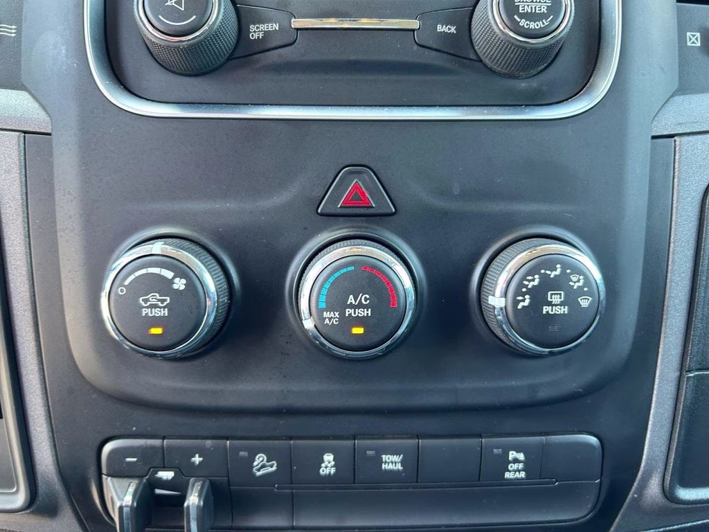 2018 Brilliant Black Crystal Pearlcoat Ram 2500 Tradesman 4X4 Truck