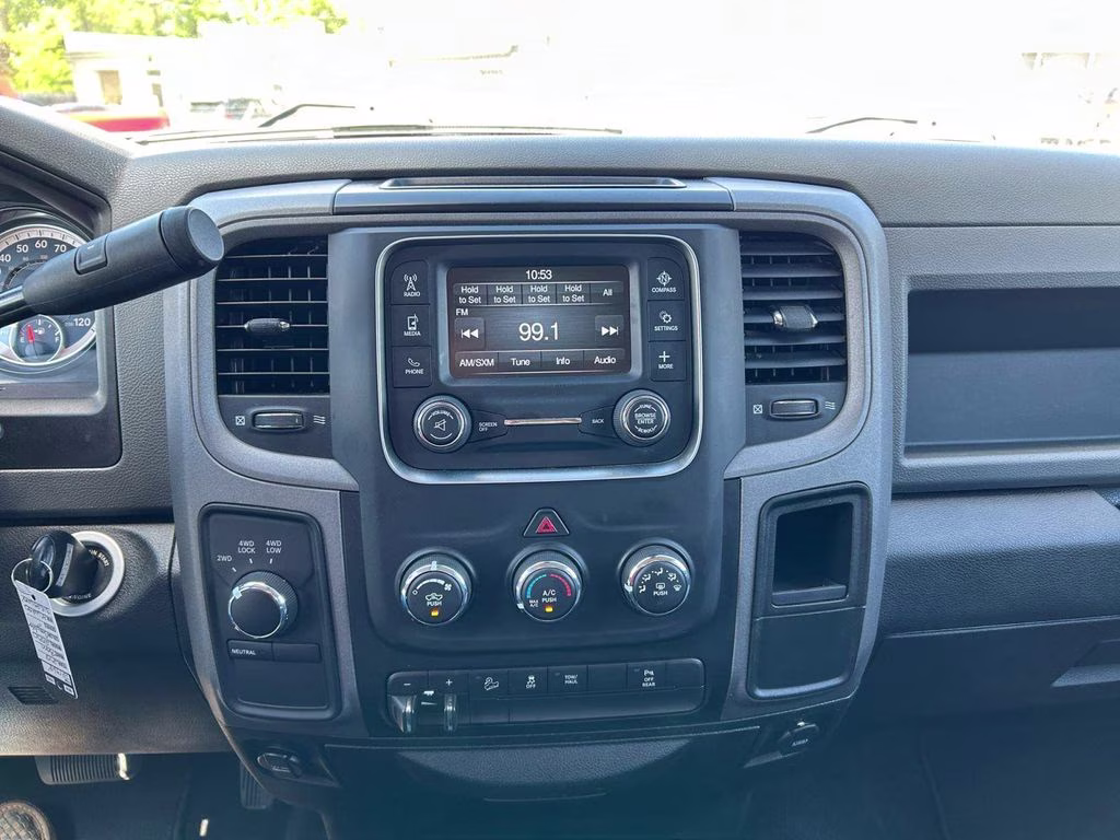 2018 Brilliant Black Crystal Pearlcoat Ram 2500 Tradesman 4X4 Truck