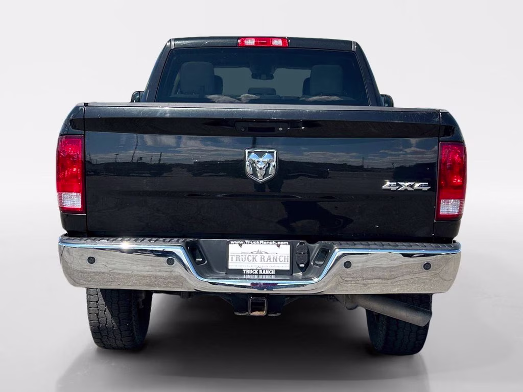 2018 Brilliant Black Crystal Pearlcoat Ram 2500 Tradesman 4X4 Truck