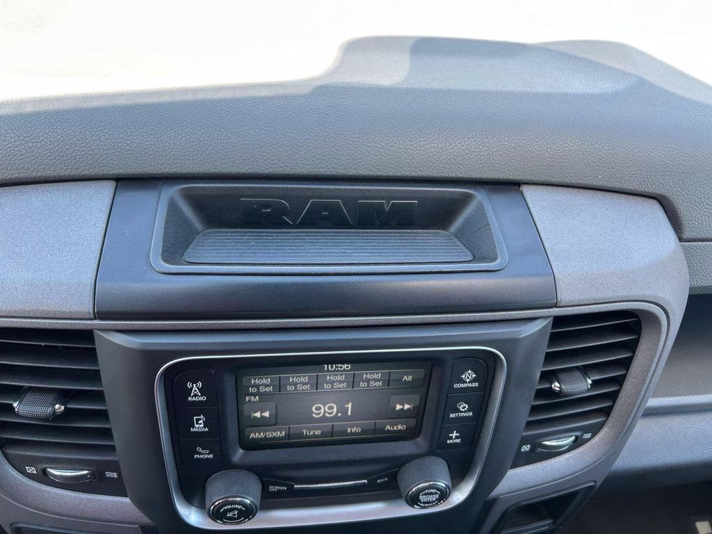 2018 Brilliant Black Crystal Pearlcoat Ram 2500 Tradesman 4X4 Truck