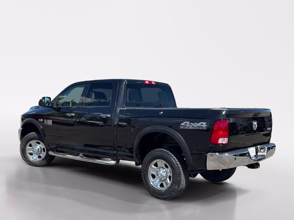 2018 Brilliant Black Crystal Pearlcoat Ram 2500 Tradesman 4X4 Truck