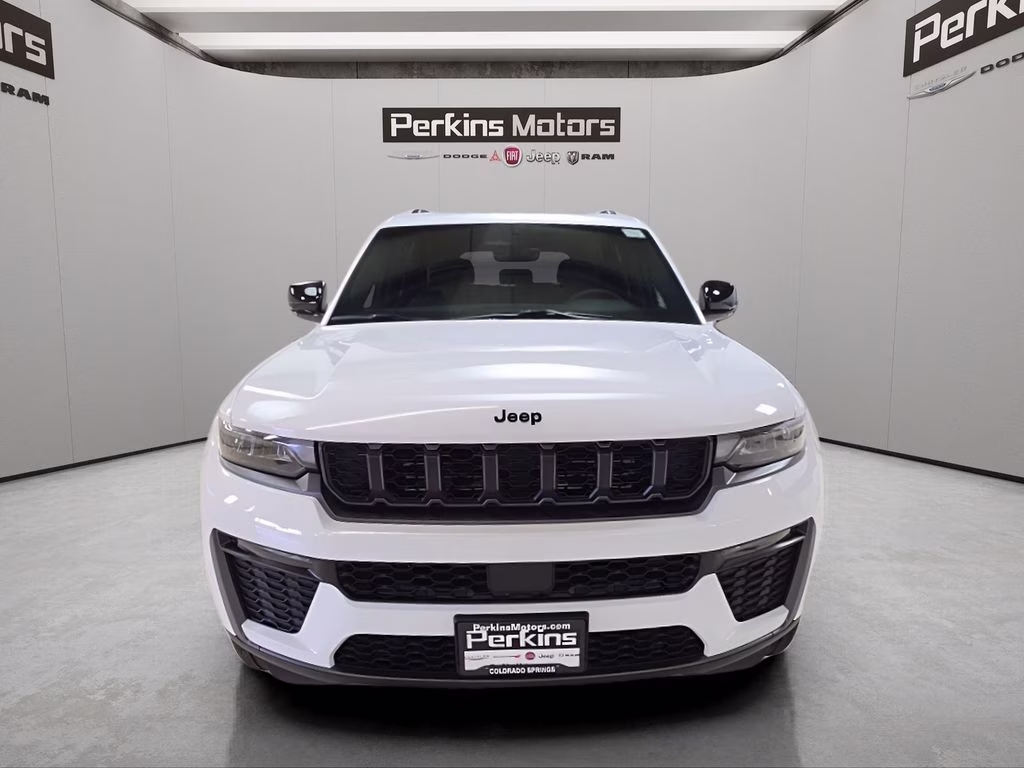 2026 Bright White Clearcoat Jeep Grand Cherokee Limited 4X4 SUV