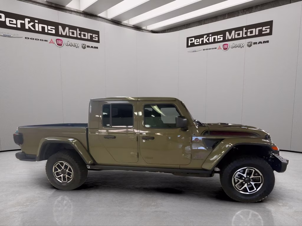 2026 41 Jeep Gladiator Shadow Ops 4X4 Truck
