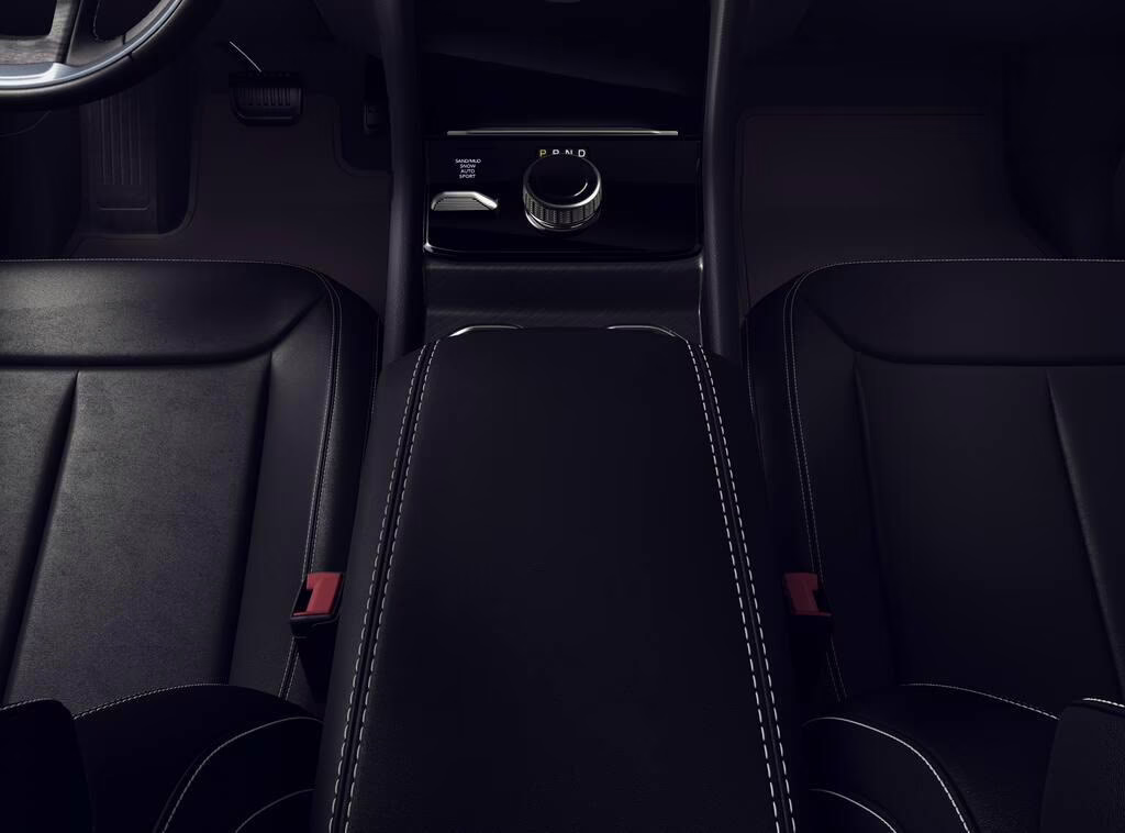 2026 Bright White Clear Coat Jeep Grand Cherokee Grand Cherokee Limited 4x4 4X4 SUV