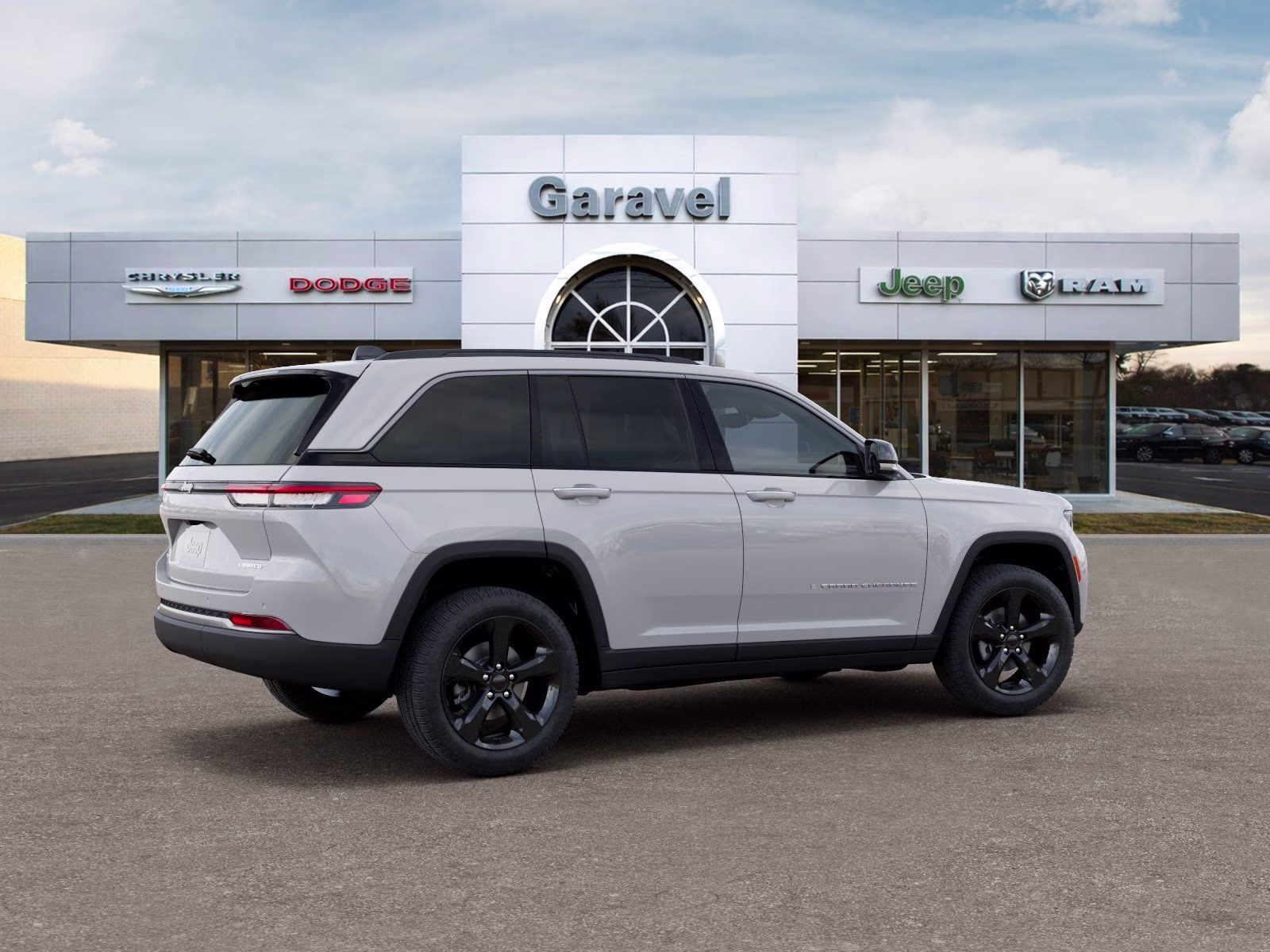2026 Bright White Clearcoat Jeep Grand Cherokee Limited 4X4 SUV