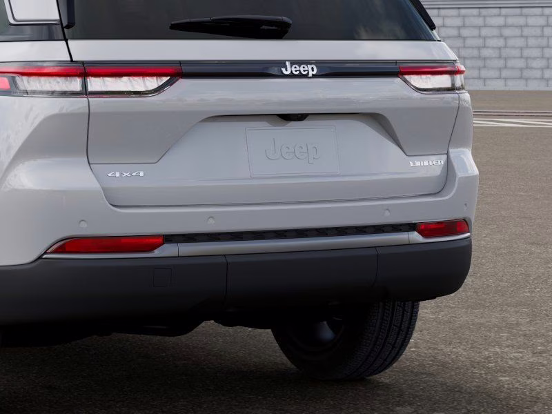 2026 Bright White Clearcoat Jeep Grand Cherokee Limited 4X4 SUV