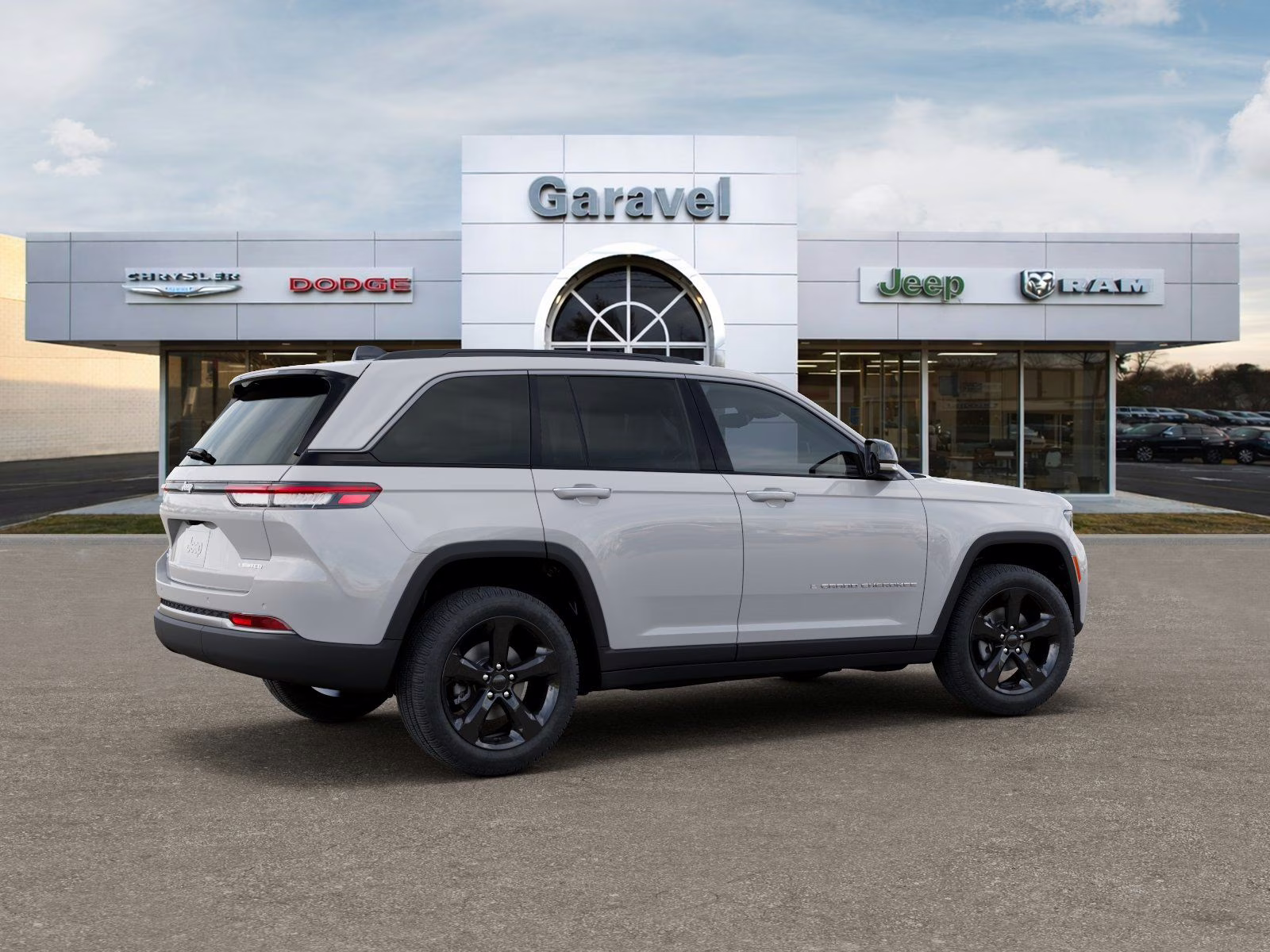 2026 Bright White Clearcoat Jeep Grand Cherokee Limited 4X4 SUV