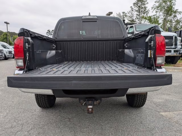 2021 Midnight Black Metallic Toyota Tacoma 4WD SR5 4X4 Truck