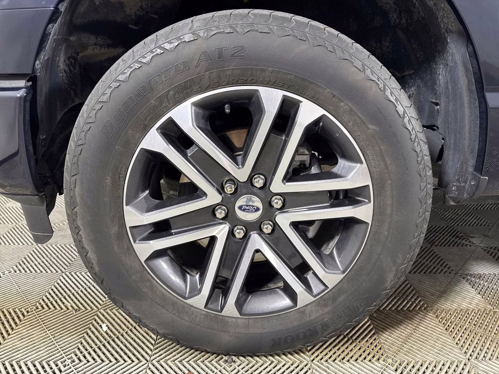 2023 Antimatter Blue Metallic Ford F-150 XL 4X4 Truck