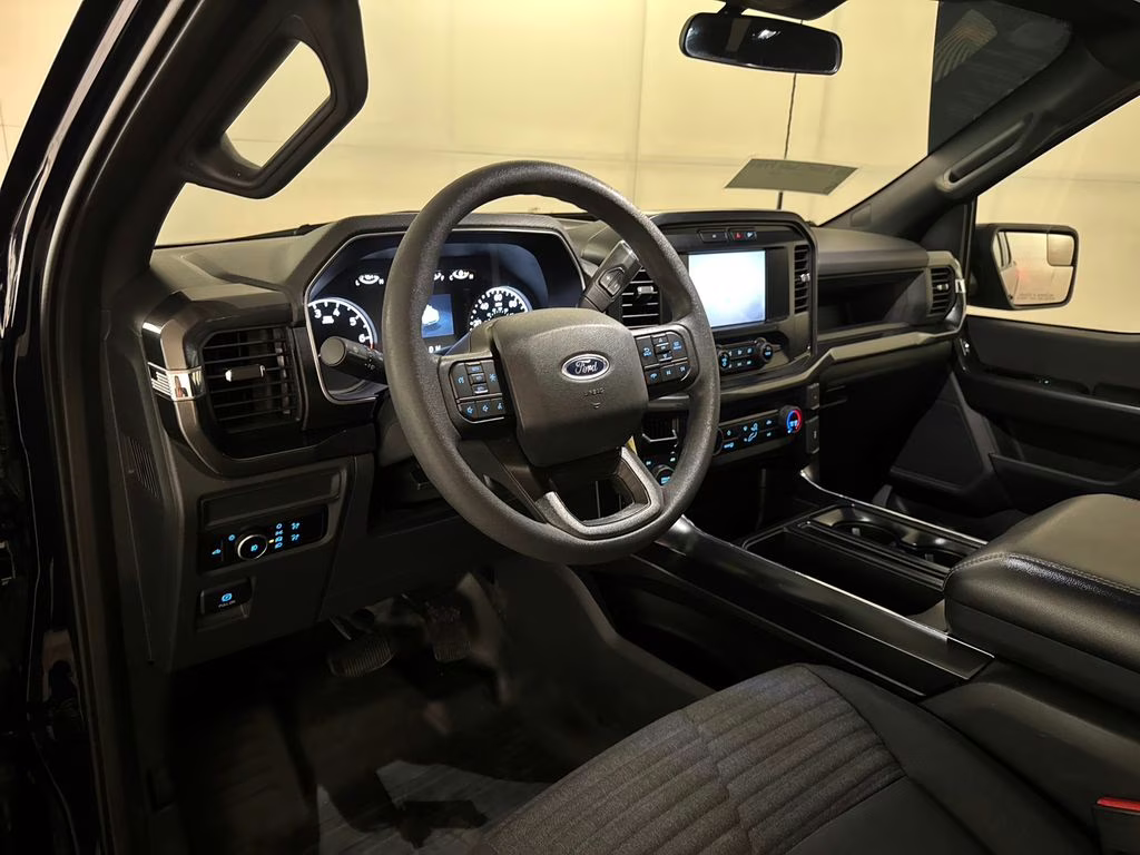 2023 Antimatter Blue Metallic Ford F-150 XL 4X4 Truck