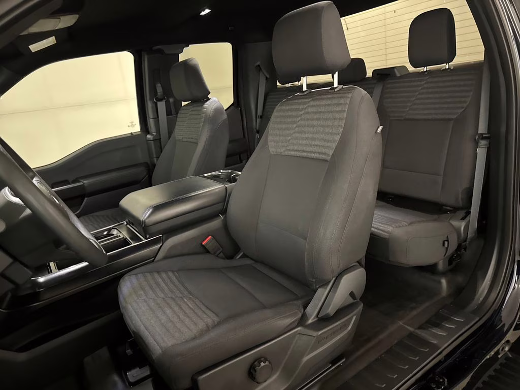 2023 Antimatter Blue Metallic Ford F-150 XL 4X4 Truck