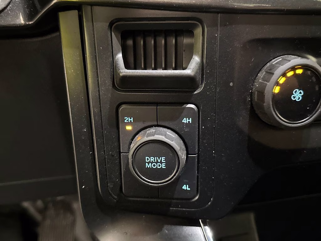 2023 Antimatter Blue Metallic Ford F-150 XL 4X4 Truck