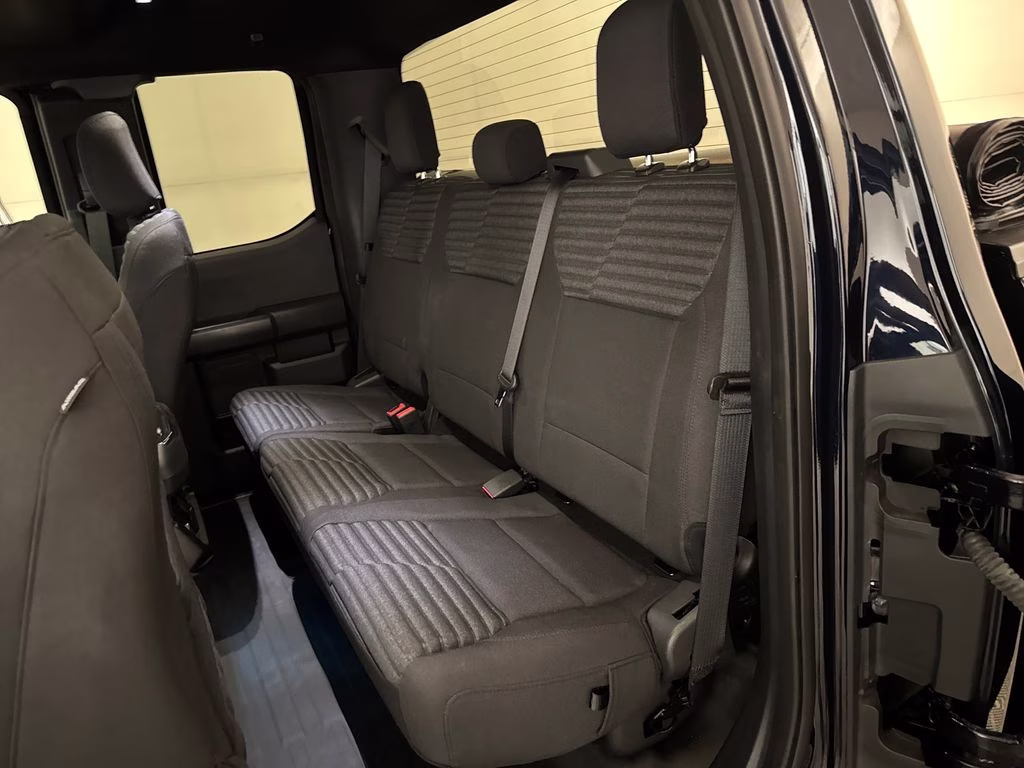 2023 Antimatter Blue Metallic Ford F-150 XL 4X4 Truck