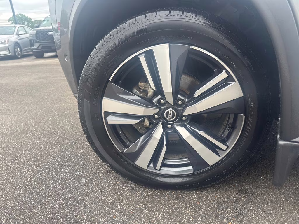 2021 Gun Metallic Nissan Rogue Platinum FWD SUV