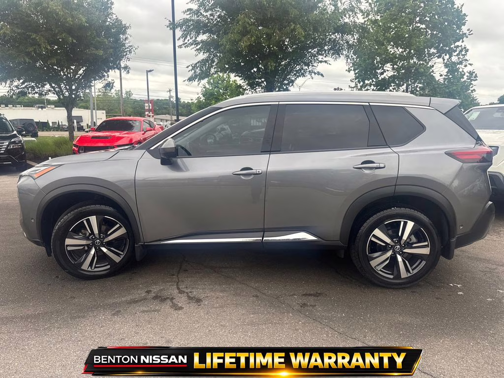 2021 Gun Metallic Nissan Rogue Platinum FWD SUV