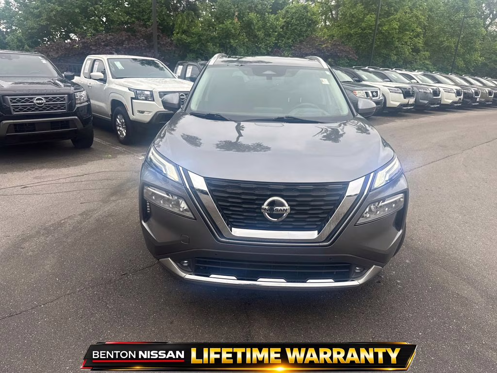 2021 Gun Metallic Nissan Rogue Platinum FWD SUV