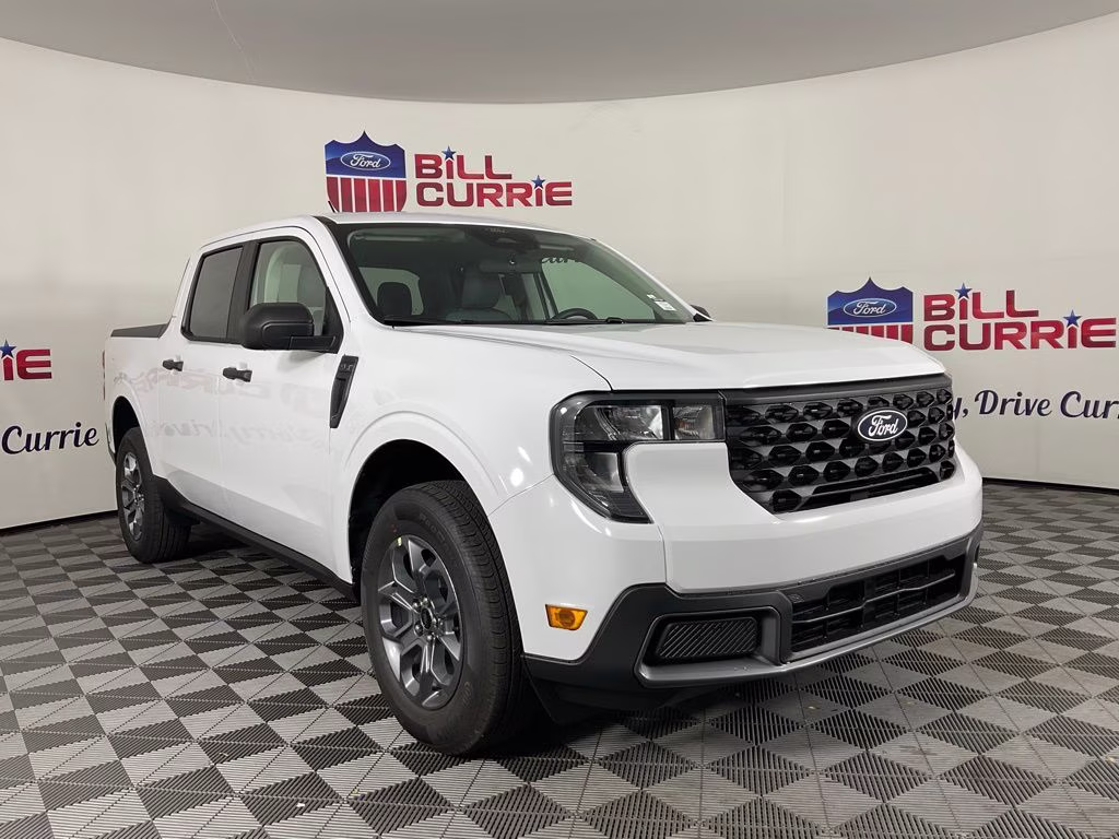 2026 Oxford White Ford Maverick XLT FWD Truck