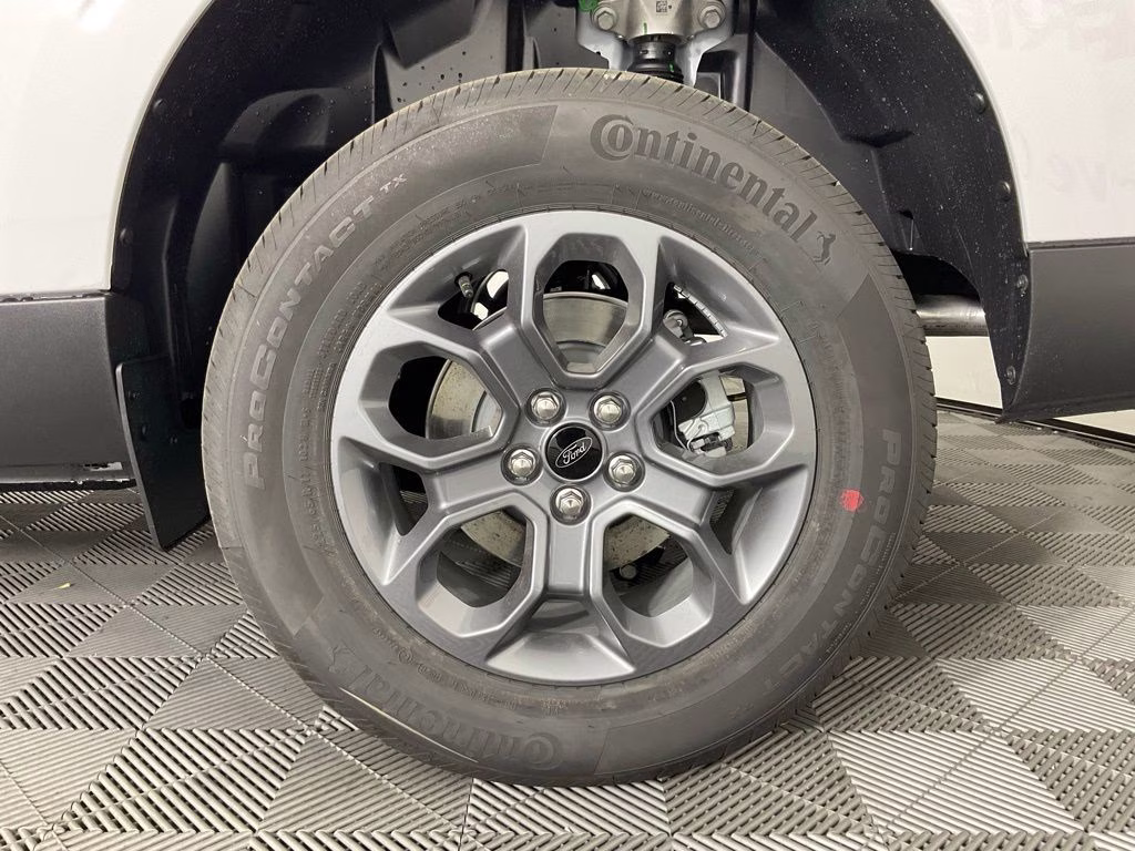 2026 Oxford White Ford Maverick XLT FWD Truck