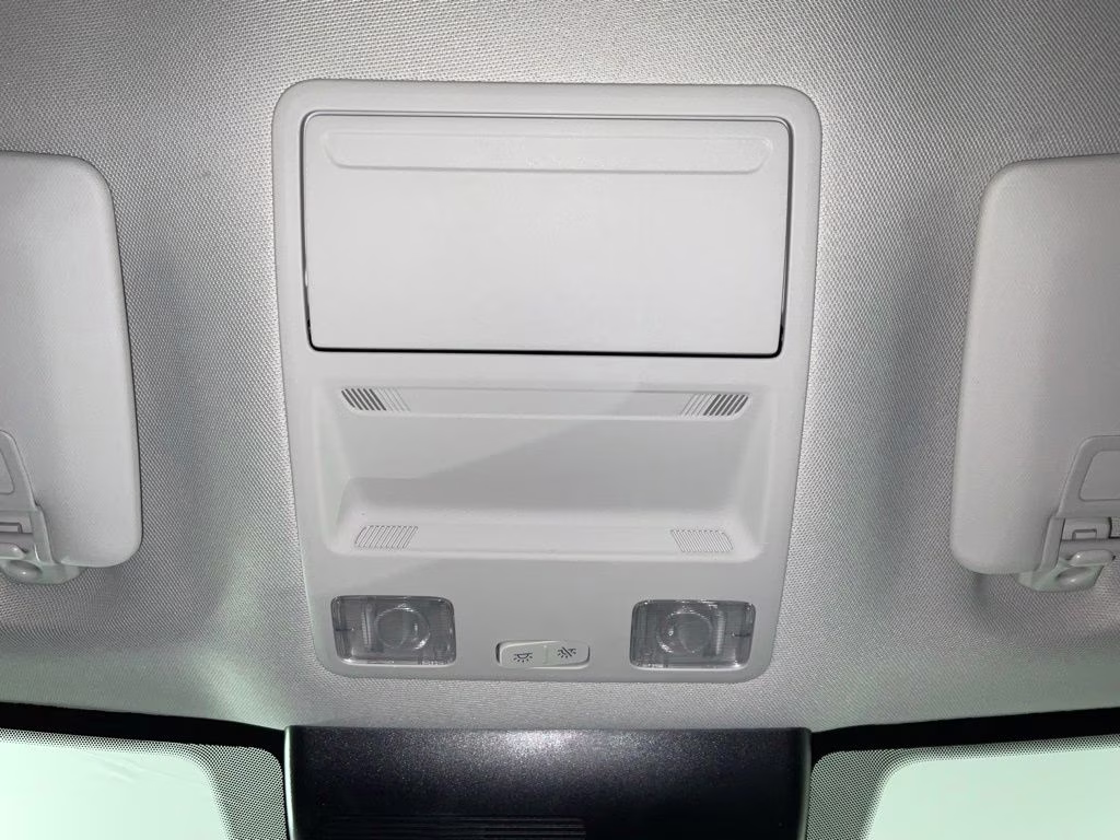 2026 Oxford White Ford Maverick XLT FWD Truck