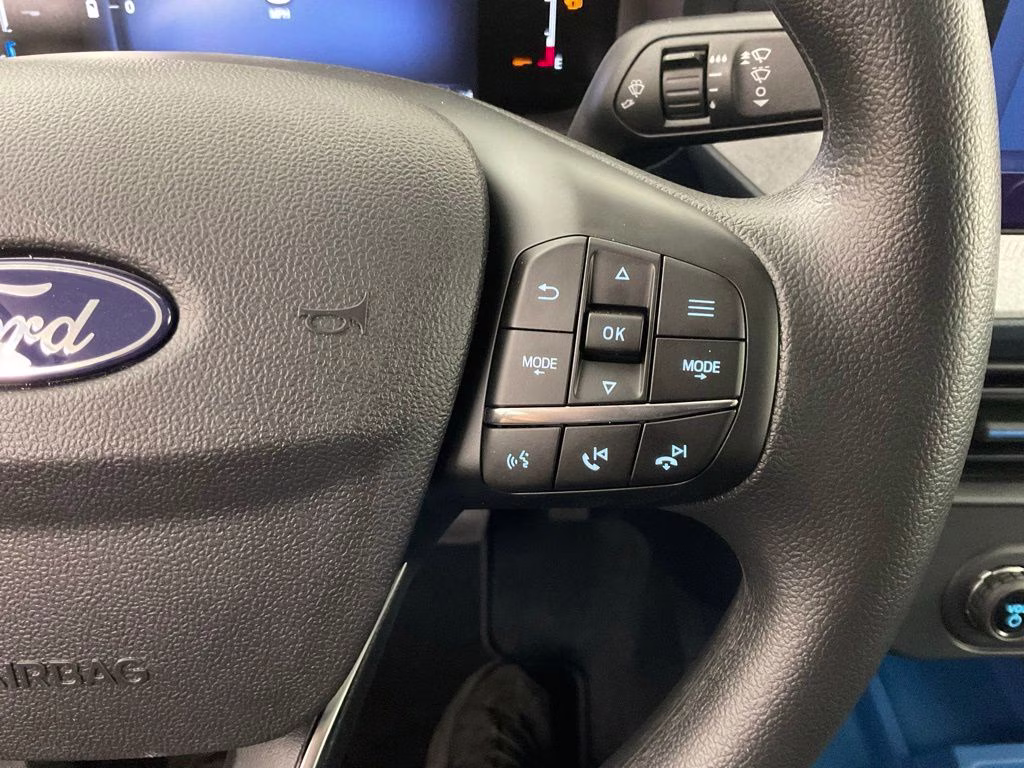 2026 Oxford White Ford Maverick XLT FWD Truck