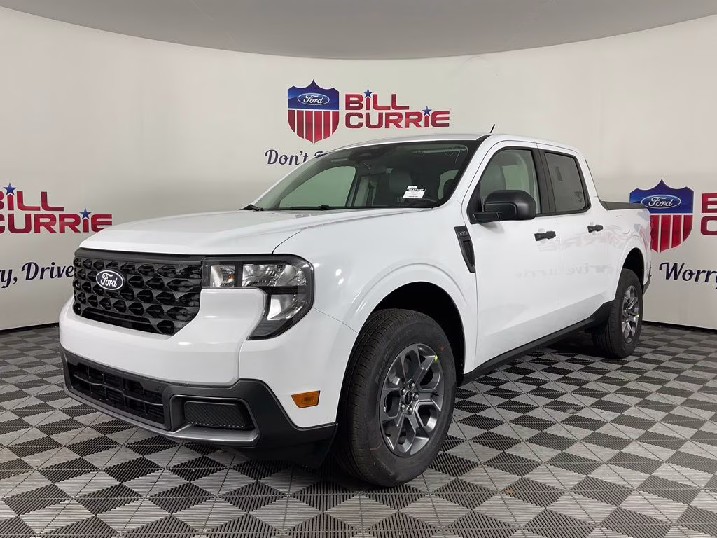 2026 Oxford White Ford Maverick XLT FWD Truck