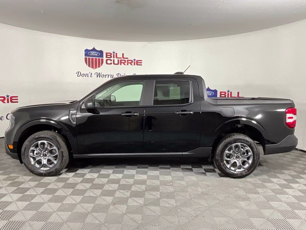 2026 Shadow Ford Maverick XLT FWD Truck