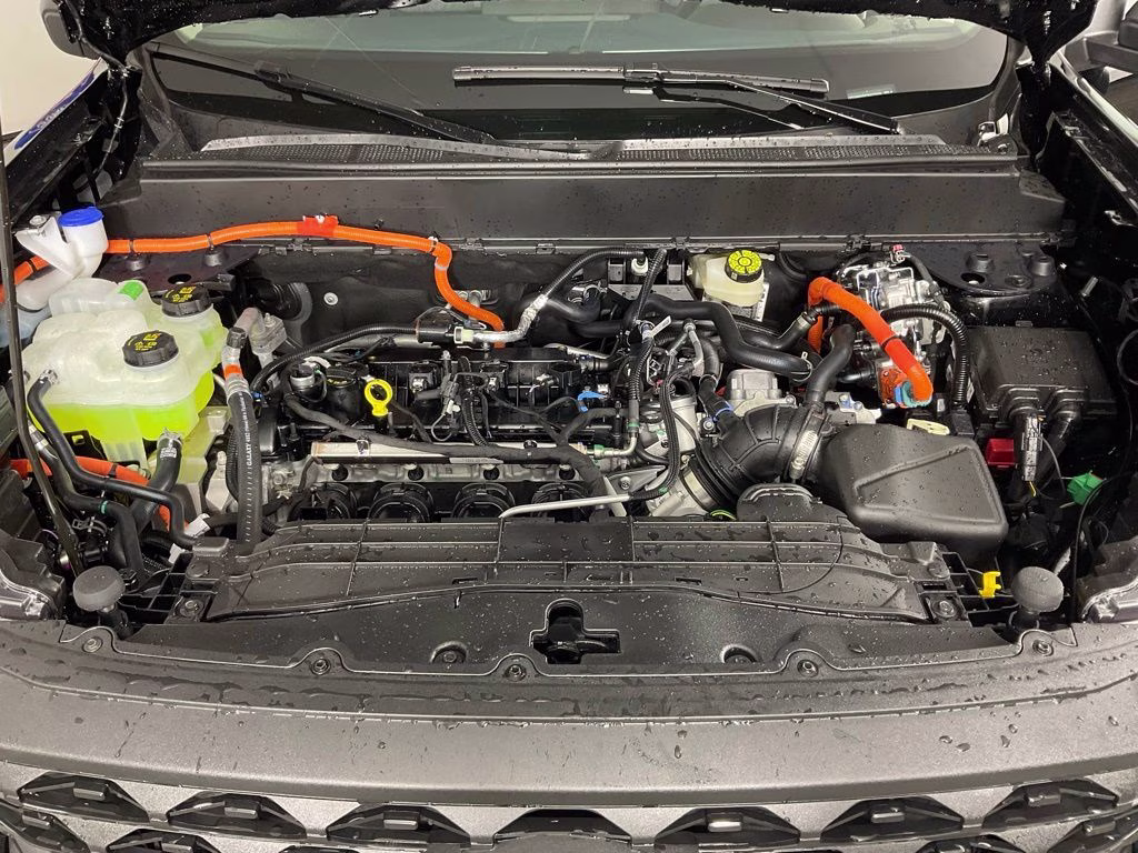 2026 Shadow Ford Maverick XLT FWD Truck