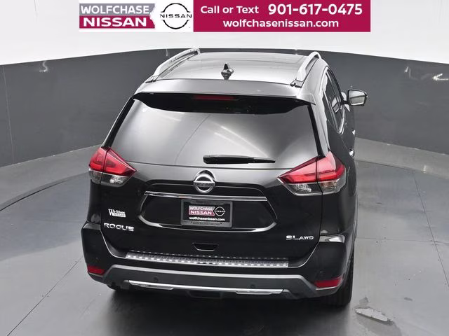 2020 Magnetic Black Pearl Nissan Rogue SL AWD SUV
