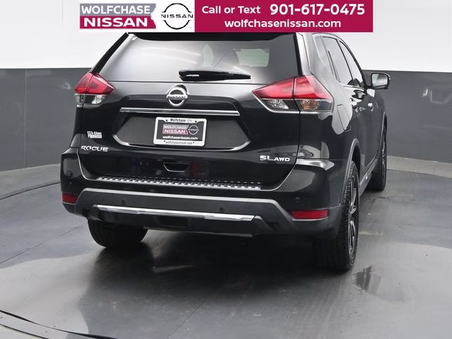 2020 Magnetic Black Pearl Nissan Rogue SL AWD SUV