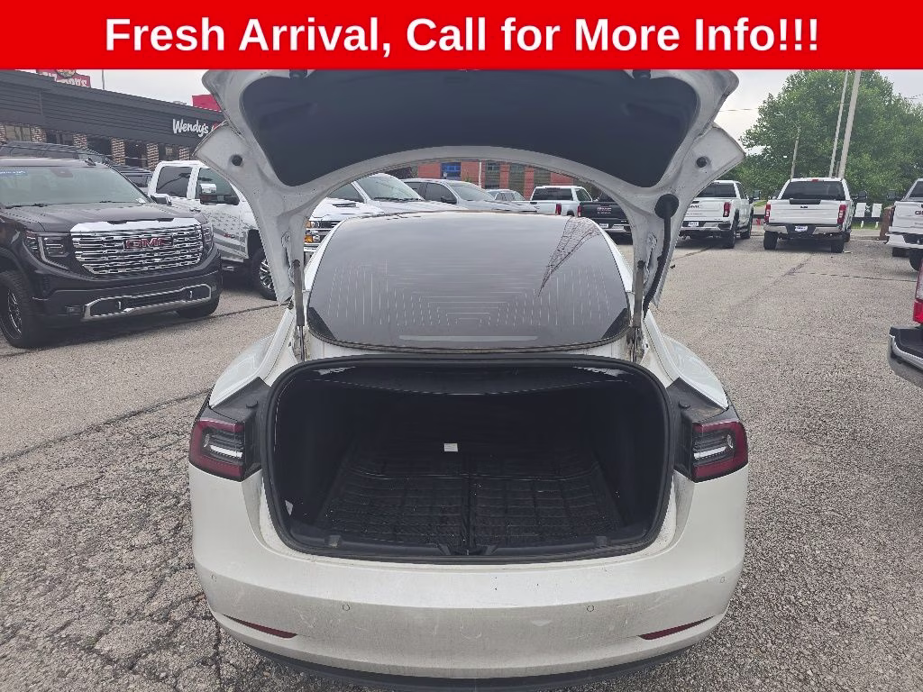2020 Pearl White Multi-Coat Tesla Model 3 Standard Range Plus RWD Sedan