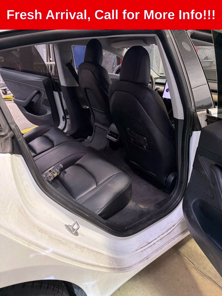 2020 Pearl White Multi-Coat Tesla Model 3 Standard Range Plus RWD Sedan