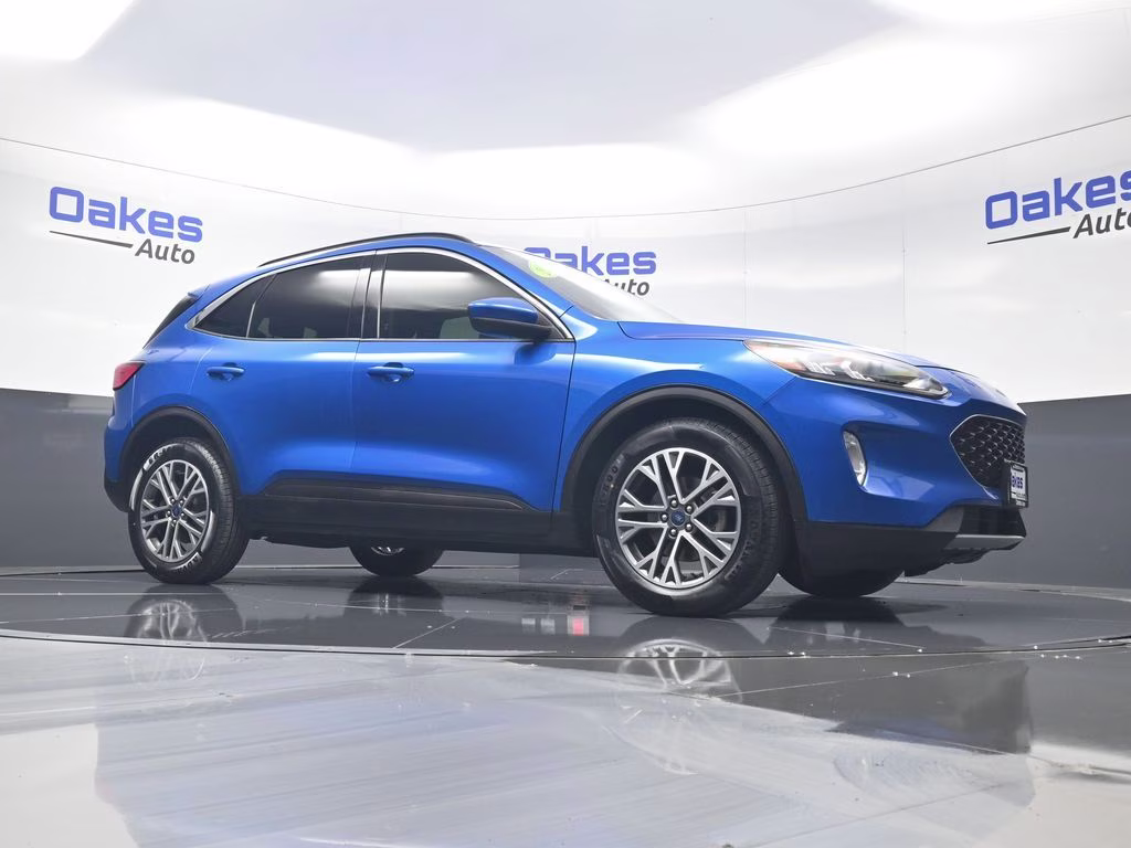 2020 Blue Metallic Ford Escape SEL FWD SUV