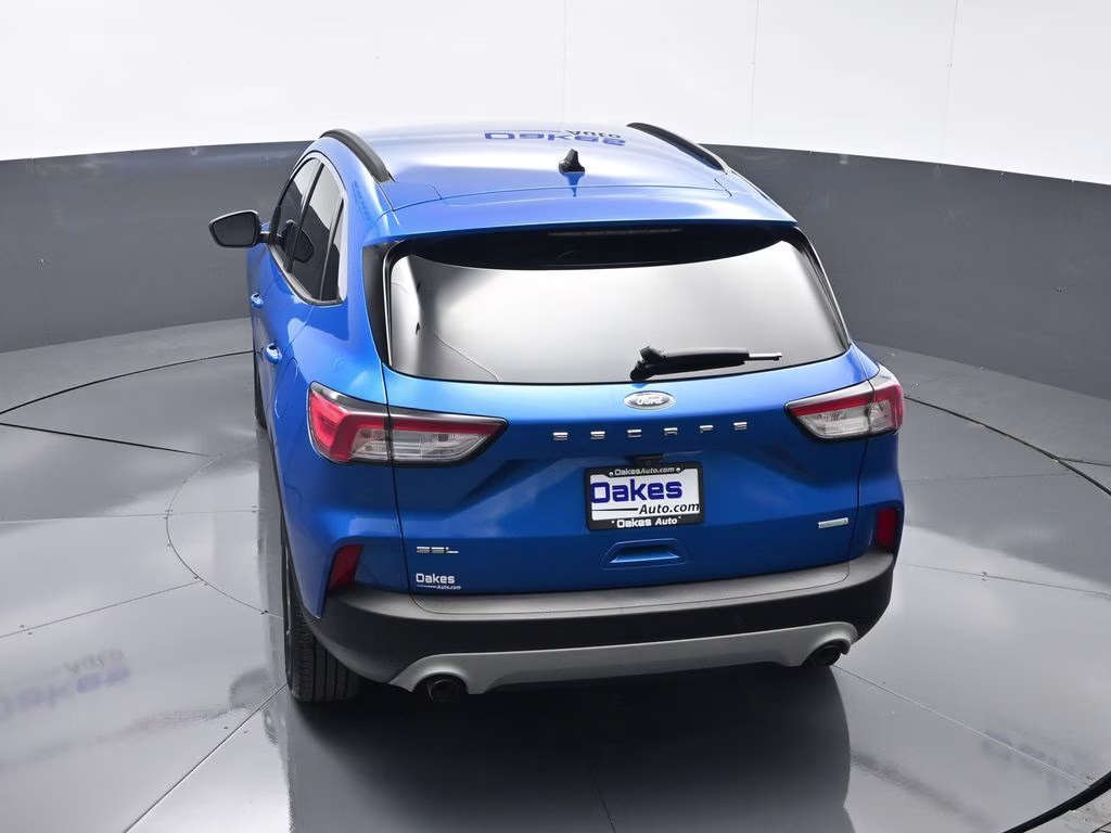 2020 Blue Metallic Ford Escape SEL FWD SUV