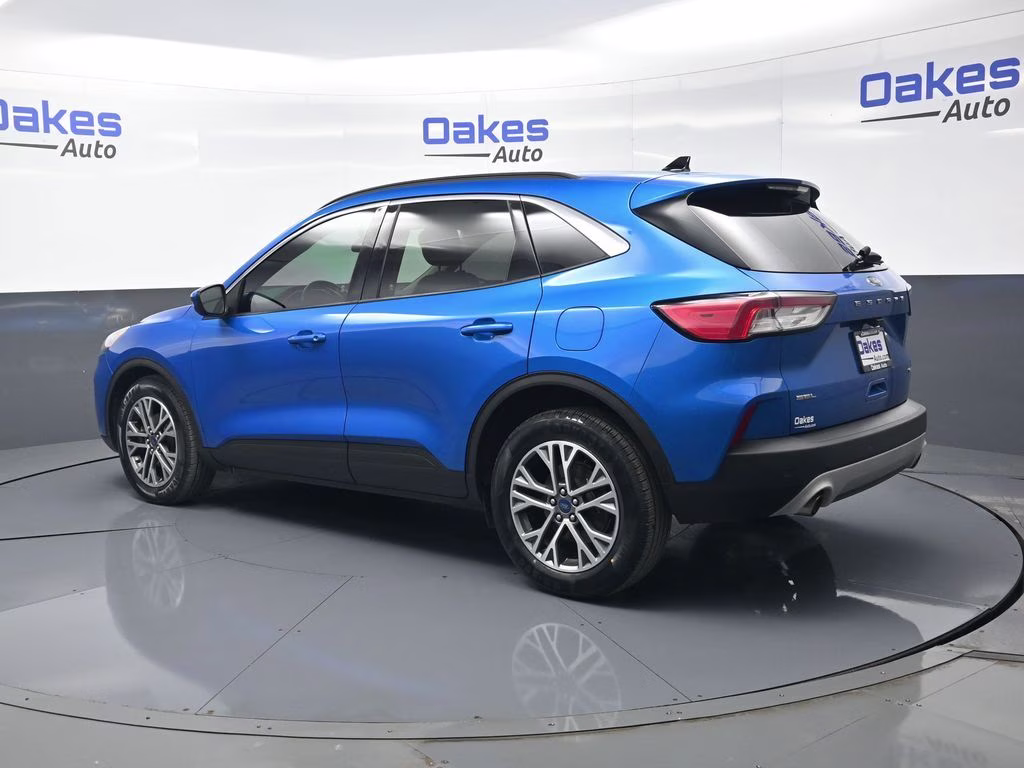 2020 Blue Metallic Ford Escape SEL FWD SUV